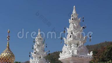 泰国传统寺庙的风磬。